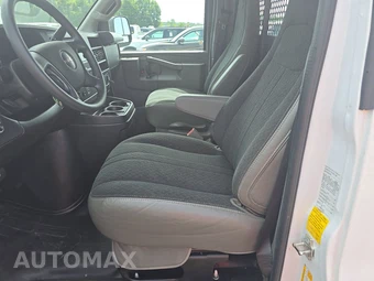 2025 GMC Savana 2500 Cargo Van 1WT 135.0" WB - miniatura 7