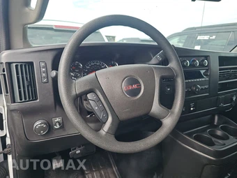 2025 GMC Savana 2500 Cargo Van 1WT 135.0" WB - miniatura 10