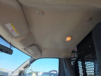 2025 GMC Savana 2500 Cargo Van 1WT 135.0" WB - miniatura 17