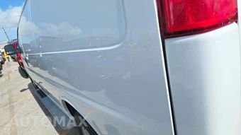 2025 GMC Savana 2500 Cargo Van 1WT 135.0" WB - miniatura 29