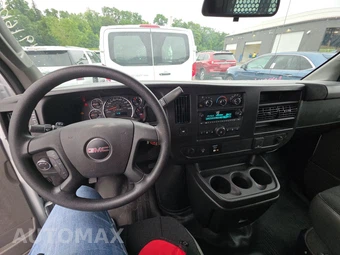 2025 GMC Savana 2500 Cargo Van 1WT 135.0" WB - miniatura 11
