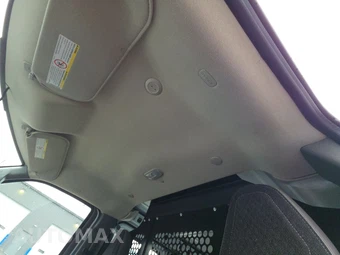 2025 GMC Savana 2500 Cargo Van 1WT 135.0" WB - miniatura 18