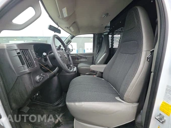 2025 GMC Savana 2500 Cargo Van 1WT 135.0" WB - miniatura 7