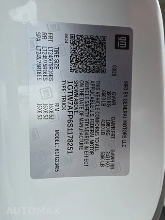 2025 GMC Savana 2500 Cargo Van 1WT 135.0" WB - miniatura 15