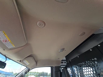 2025 GMC Savana 2500 Cargo Van 1WT 135.0" WB - miniatura 19