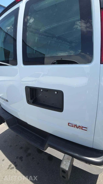 2025 GMC Savana 2500 Cargo Van 1WT 135.0" WB - miniatura 21