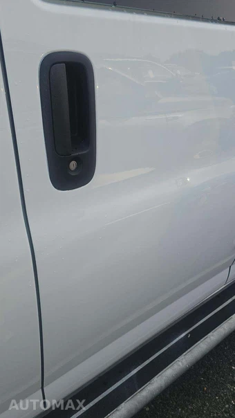 2025 GMC Savana 2500 Cargo Van 1WT 135.0" WB - miniatura 20