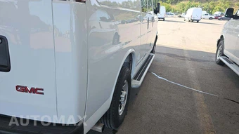 2025 GMC Savana 2500 Cargo Van 1WT 135.0" WB - miniatura 24