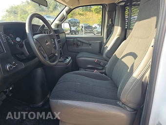 2025 GMC Savana 2500 Cargo Van 1WT 135.0" WB - miniatura 7