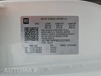 2025 GMC Savana 2500 Cargo Van 1WT 135.0" WB - miniatura 13