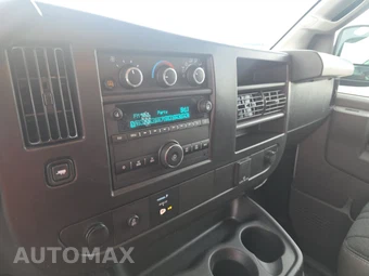 2025 GMC Savana 2500 Cargo Van 1WT 135.0" WB - miniatura 11