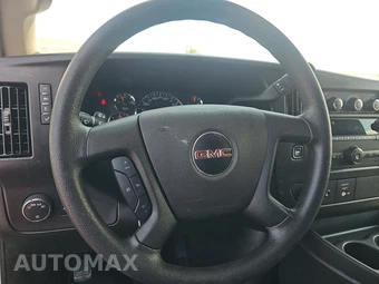 2025 GMC Savana 2500 Cargo Van 1WT 135.0" WB - miniatura 10