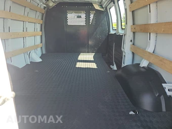 2025 GMC Savana 2500 Cargo Van 1WT 135.0" WB - miniatura 15