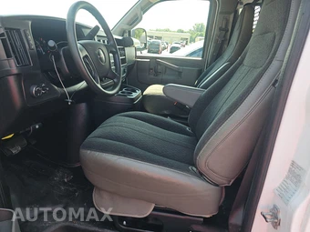 2025 GMC Savana 2500 Cargo Van 1WT 135.0" WB - miniatura 7