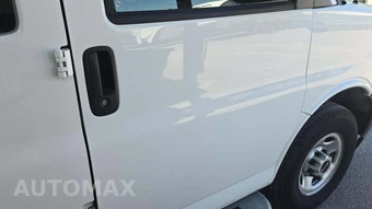 2025 GMC Savana 2500 Cargo Van 1WT 135.0" WB - miniatura 20