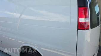 2025 GMC Savana 2500 Cargo Van 1WT 135.0" WB - miniatura 23