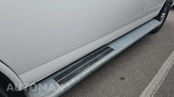 2025 GMC Savana 2500 Cargo Van 1WT 135.0" WB - miniatura 18