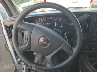 2025 GMC Savana 2500 Cargo Van 1WT 135.0" WB - miniatura 10
