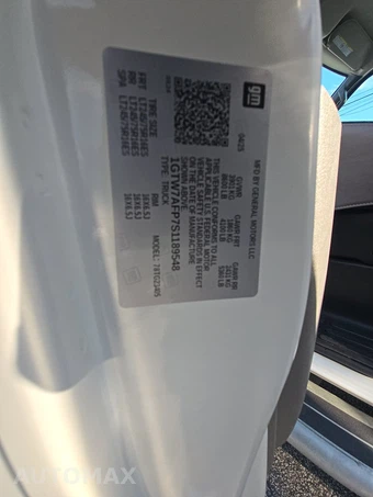 2025 GMC Savana 2500 Cargo Van 1WT 135.0" WB - miniatura 15