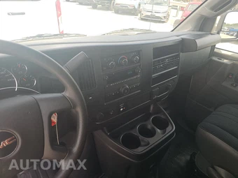 2025 GMC Savana 2500 Cargo Van 1WT 135.0" WB - miniatura 11