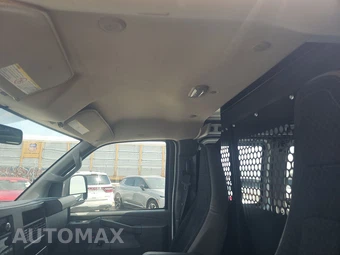 2025 GMC Savana 2500 Cargo Van 1WT 135.0" WB - miniatura 16