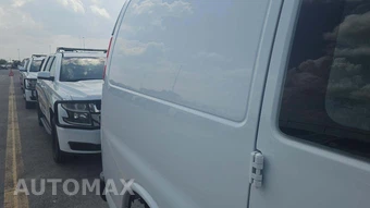 2025 GMC Savana 2500 Cargo Van 1WT 135.0" WB - miniatura 22
