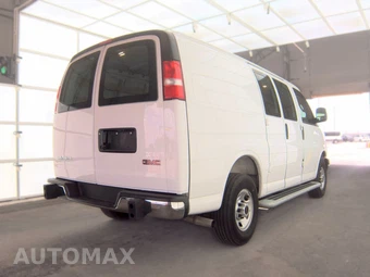 2025 GMC Savana 2500 Cargo Van 1WT 135.0" WB - miniatura 4