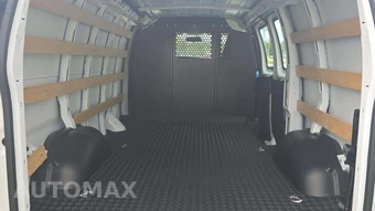 2025 GMC Savana 2500 Cargo Van 1WT 135.0" WB - miniatura 29
