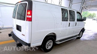 2025 GMC Savana 2500 Cargo Van 1WT 135.0" WB - miniatura 4