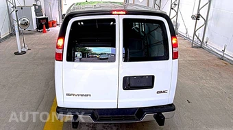 2025 GMC Savana 2500 Cargo Van 1WT 135.0" WB - miniatura 5