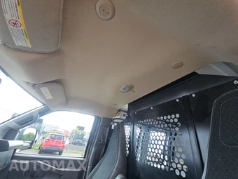 2025 GMC Savana 2500 Cargo Van 1WT 135.0" WB - miniatura 19