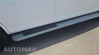 2025 GMC Savana 2500 Cargo Van 1WT 135.0" WB - miniatura 24