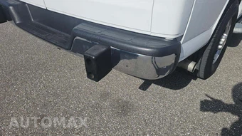 2025 GMC Savana 2500 Cargo Van 1WT 135.0" WB - miniatura 28
