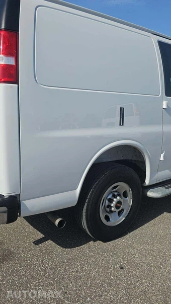 2025 GMC Savana 2500 Cargo Van 1WT 135.0" WB - miniatura 29