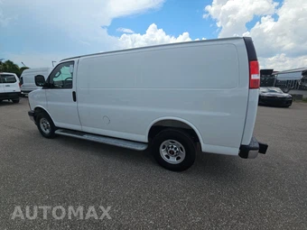2025 GMC Savana 2500 Cargo Van 1WT 135.0" WB - miniatura 6