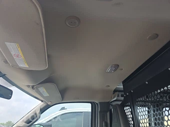 2025 GMC Savana 2500 Cargo Van 1WT 135.0" WB - miniatura 17