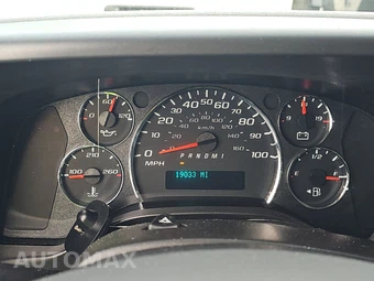 2025 GMC Savana 2500 Cargo Van 1WT 135.0" WB - miniatura 12