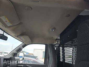 2025 GMC Savana 2500 Cargo Van 1WT 135.0" WB - miniatura 19
