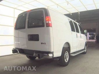 2025 GMC Savana 2500 Cargo Van 1WT 135.0" WB - miniatura 4