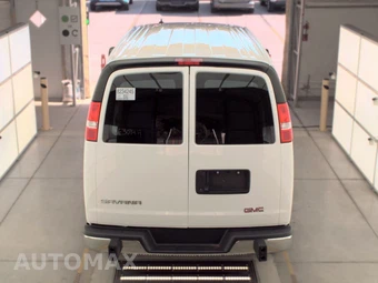2025 GMC Savana 2500 Cargo Van 1WT 135.0" WB - miniatura 5