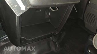 2025 GMC Savana 2500 Cargo Van 1WT 135.0" WB - miniatura 18