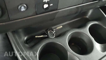 2025 GMC Savana 2500 Cargo Van 1WT 135.0" WB - miniatura 7