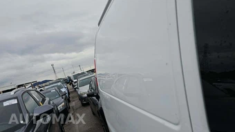 2025 GMC Savana 2500 Cargo Van 1WT 135.0" WB - miniatura 19