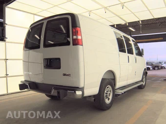 2025 GMC Savana 2500 Cargo Van 1WT 135.0" WB - miniatura 4