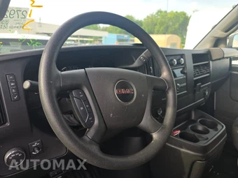 2025 GMC Savana 2500 Cargo Van 1WT 135.0" WB - miniatura 10