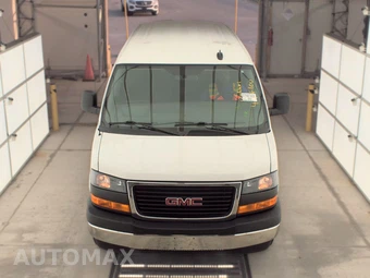2025 GMC Savana 2500 Cargo Van 1WT 135.0" WB - miniatura 2