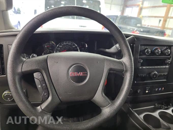 2025 GMC Savana 2500 Cargo Van 1WT 135.0" WB - miniatura 10