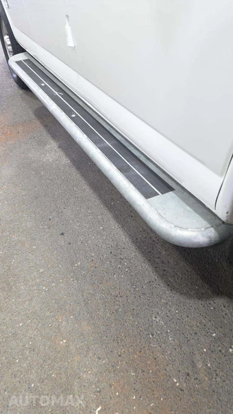 2025 GMC Savana 2500 Cargo Van 1WT 135.0" WB - miniatura 20