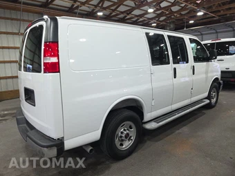 2025 GMC Savana 2500 Cargo Van 1WT 135.0" WB - miniatura 4