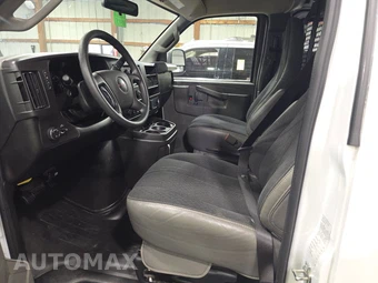 2025 GMC Savana 2500 Cargo Van 1WT 135.0" WB - miniatura 7